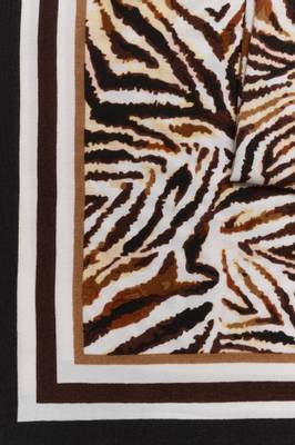 Bilde av SAINT TROPEZ - Skjerf Tessa Hot Fudge Zebra 